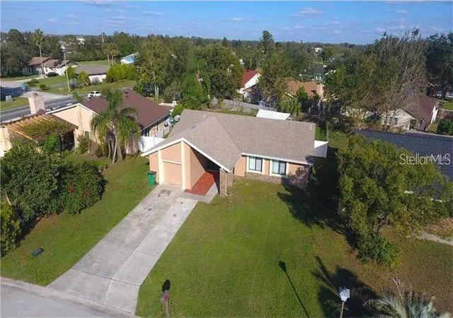 Photo 4 of Single family home for sale at 3 Country Clb Ct, Kissimmee, FL 34759 | MLS# TB8515563 | Listing updated on 2026-07-07