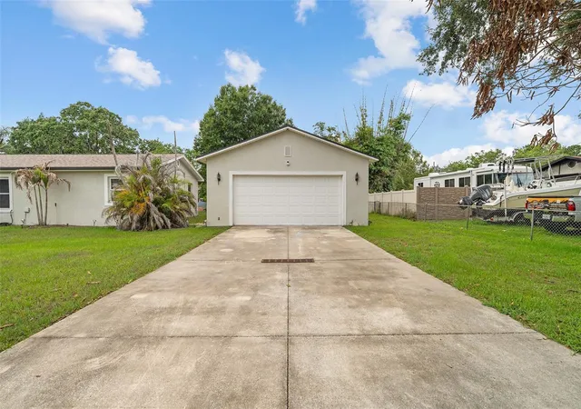 Homes for sale in Saint Cloud, FL | 110 Edgewater Dr, Saint Cloud, FL 34769 | MLS# S5151243