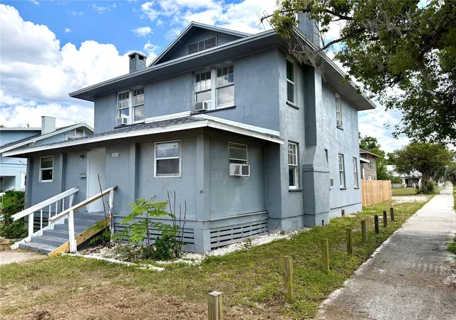 2nd image of 204 Avenue D Ne, Winter Haven, FL 33881 | MLS# O6413665