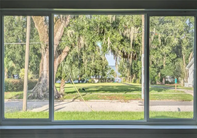 Homes for sale in Crescent City, FL | 414 S Prospect St, Crescent City, FL 32112 | MLS# V4949450