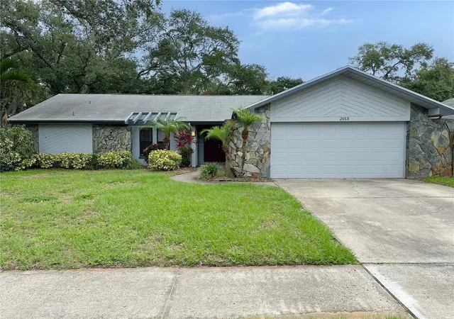 1st image of 2013 Kamensky Rd, Clearwater, FL 33763 | MLS# TB8515576