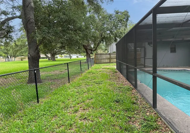 30th image of 2013 Kamensky Rd, Clearwater, FL 33763 | MLS# TB8515576