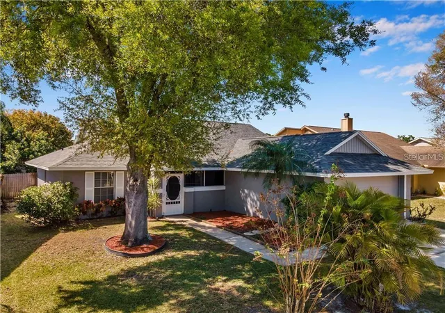 Homes for sale in Tampa, FL | 7110 Hollowell Dr, Tampa, FL 33634 | MLS# TB8515577