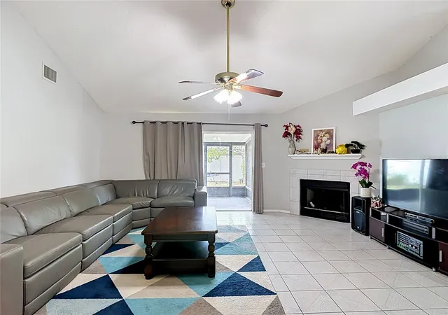 Homes for sale in Tampa, FL | 7110 Hollowell Dr, Tampa, FL 33634 | MLS# TB8515577