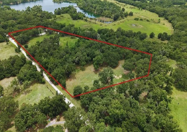 1st image of 528 Ashley Lane, Center Hill, FL 33514 | MLS# O6413674