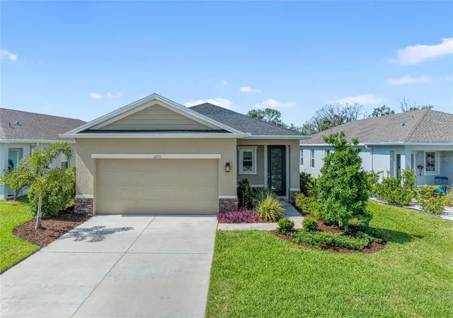 Photo 1 of Single family home for sale at 10711 High Noon Trl, Parrish, FL 34219 | MLS# A4695936 | Listing updated on 2026-10-09