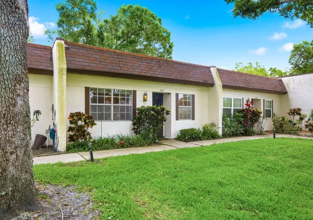 2nd image of 3127 Mission Grove Dr #3127, Palm Harbor, FL 34684 | MLS# TB8515598