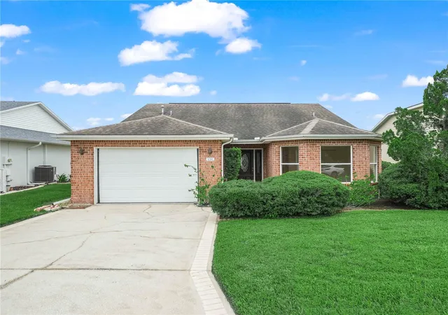 1st image of 6341 Silver Lakes Dr W, Lakeland, FL 33810 | MLS# L4962461