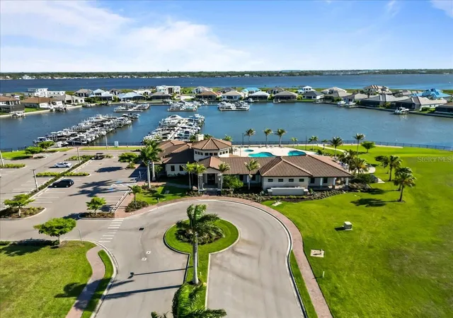 32nd image of 2317 5th St E, Palmetto, FL 34221 | MLS# TB8515609