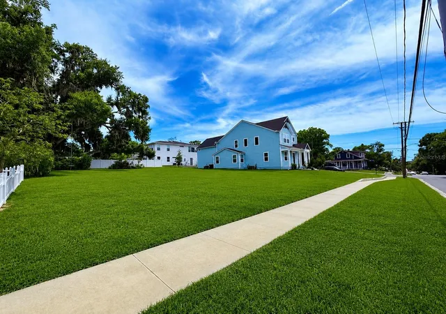 Photo 1 of Land for sale at Lake Ave, Clermont, FL 34711 | MLS# A4695949 | Listing updated on 2026-06-08