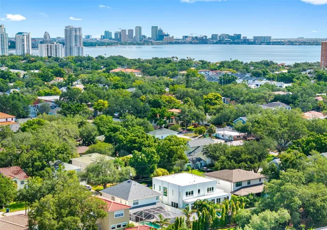 Photo 87 of Sale Pending at 3208 W Lawn Ave, Tampa, FL 33611 | MLS# TB8515630 | Listing updated on 2026-08-07