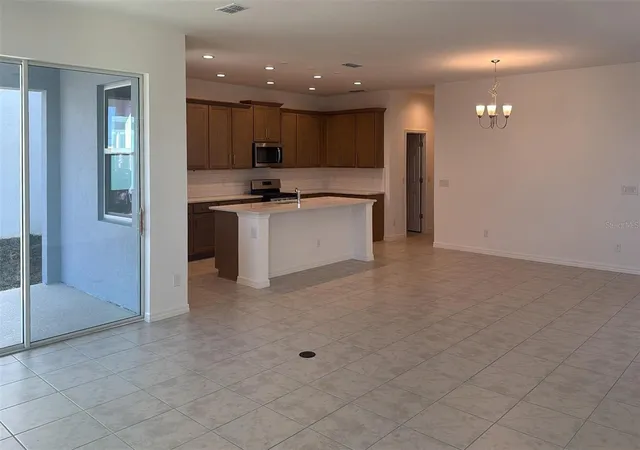 2nd image of 6863 Spanish Imperial St, Howey In The Hills, FL 34737 | MLS# O6413731