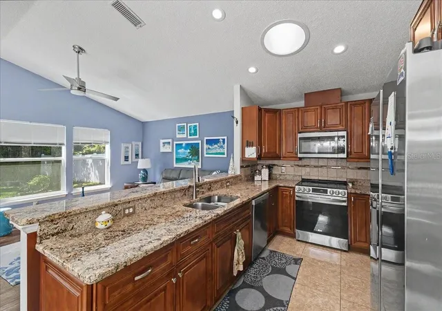 5th image of 47 Carriage Creek Wy, Ormond Beach, FL 32174 | MLS# FC319040
