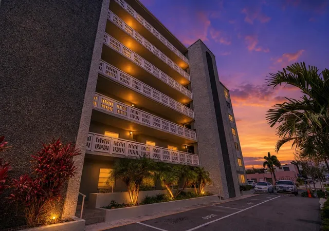 Photo 1 of Condo for sale at 7321 Central Ave #407, Saint Petersburg, FL 33710 | MLS# TB8515642 | Listing updated on 2026-08-24