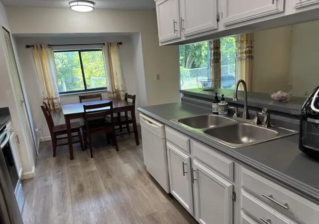 Photo 3 of Single family home for sale at 5523 Westview Dr, Orlando, FL 32810 | MLS# A4695967 | Listing updated on 2026-06-05