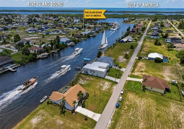 Homes for sale in Cape Coral, FL | 4240 Nw 33Rd Ln, Cape Coral, FL 33993 | MLS# A4695968