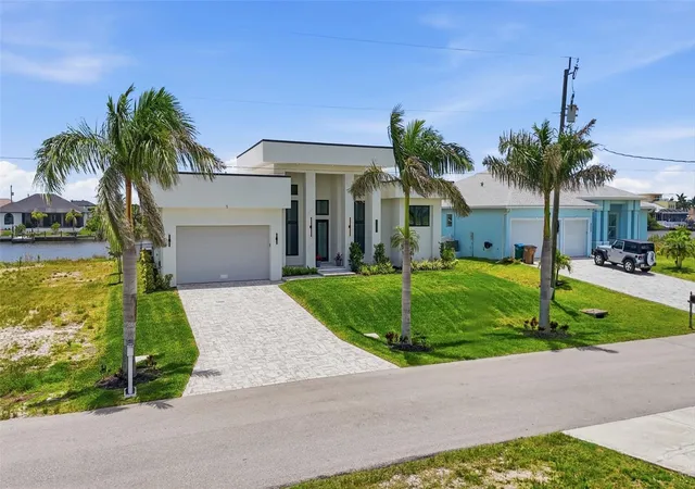 Homes for sale in Cape Coral, FL | 4240 Nw 33Rd Ln, Cape Coral, FL 33993 | MLS# A4695968