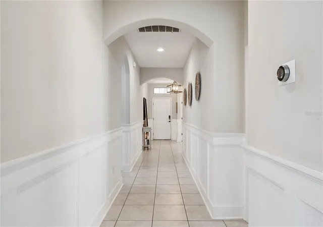Photo 5 of Single family home for sale at 9717 Waterway Psge Dr, Winter Garden, FL 34787 | MLS# O6413773 | Listing updated on 2026-07-14