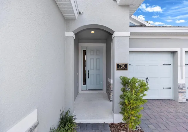 Photo 3 of Single family home for sale at 790 Hyperion Dr, Debary, FL 32713 | MLS# V4949463 | Listing updated on 2026-09-21