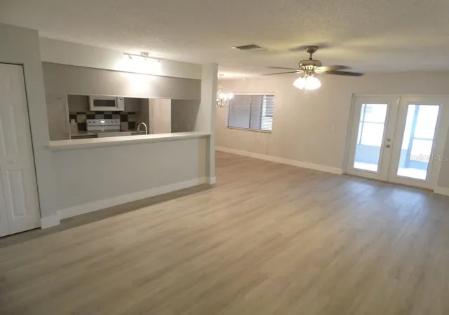 Photo 3 of Condo for sale at 1024 10th Circle SE, Largo, FL 33771 | MLS# W7886401 | Listing updated on 2026-10-05