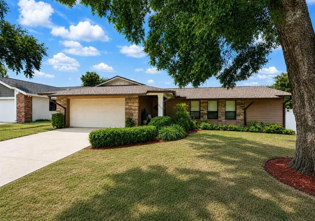 Homes for sale in Apopka, FL | 2617 Brecca Ct, Apopka, FL 32712 | MLS# O6413785