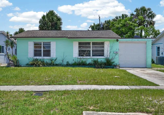 1st image of 39 Margaret Rd, Ormond Beach, FL 32176 | MLS# FC319046