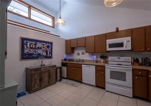 Homes for sale in Sarasota, FL | 7913 Pineglen Ct #34, Sarasota, FL 34238 | MLS# A4695983