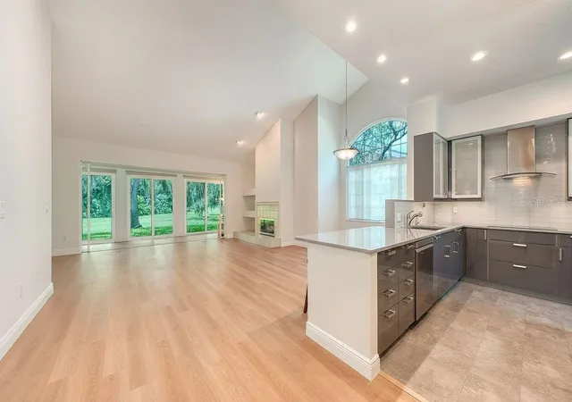 Photo 3 of Single family home for sale at 4004 Penshurst Park, Sarasota, FL 34235 | MLS# A4695985 | Listing updated on 2026-08-07