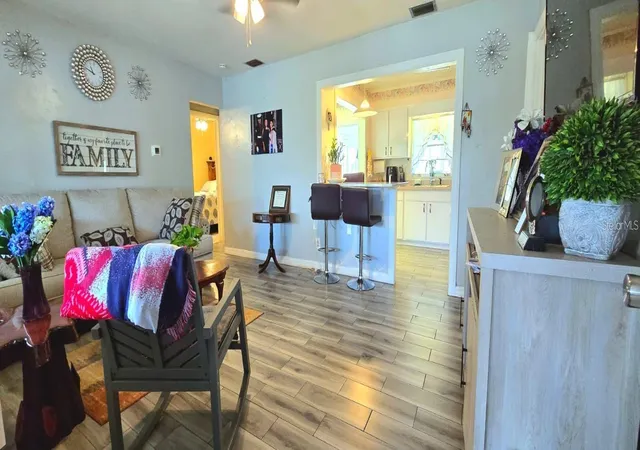 3rd image of 229 Raymond Ave, Frostproof, FL 33843 | MLS# S5151268