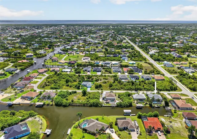 2nd image of 9276 Miami Cir, Port Charlotte, FL 33981 | MLS# C7526946