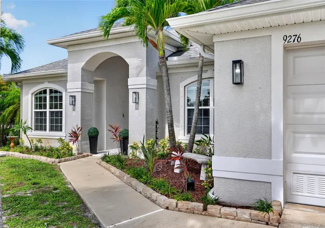 3rd image of 9276 Miami Cir, Port Charlotte, FL 33981 | MLS# C7526946