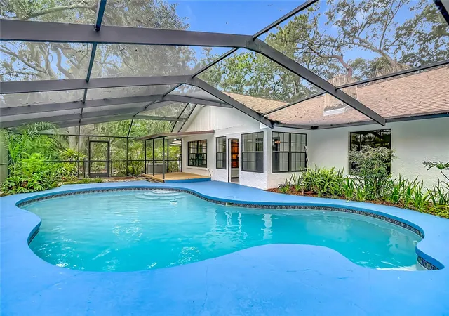 Photo 2 of Single family home for sale at 12721 N Armenia Ave, Tampa, FL 33612 | MLS# TB8515709 | Listing updated on 2026-10-24
