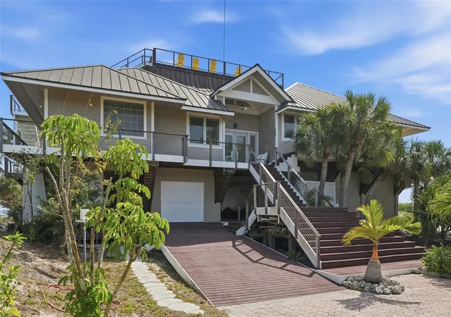 Photo 3 of Single family home for sale at 211 Kingfisher Dr, Captiva, FL 33924 | MLS# A4695987 | Listing updated on 2026-09-26