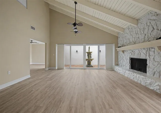 Photo 4 of House for sale at 360 S Woodlands Dr, Oldsmar, FL 34677 | MLS# TB8515718 | Listing updated on 2026-10-01