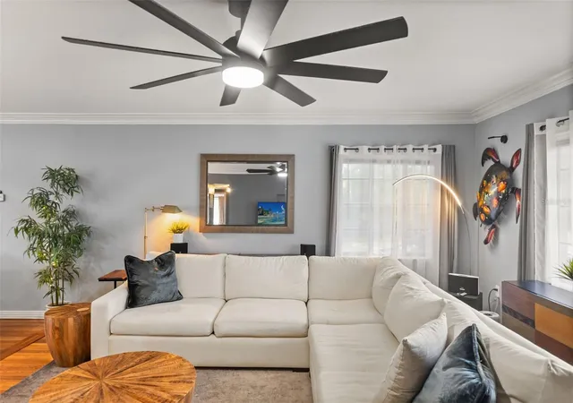 5th image of 920 Alicia Ave, Tampa, FL 33604 | MLS# TB8515733