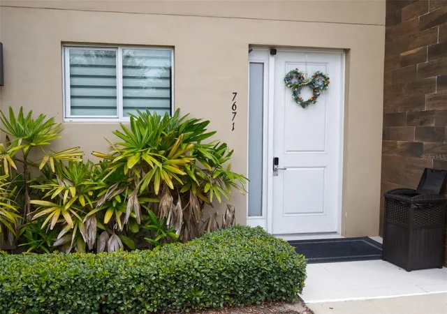 Listing Photo 2 - Condo for sale in building located at 7671 Recife Dr, KISSIMMEE, FL 34747 - Unit #13-88