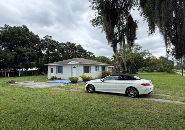 Photo 3 of Single family home for sale at 2301 E Warm Springs Ave, Coleman, FL 33521 | MLS# G5113333 | Listing updated on 2026-10-07