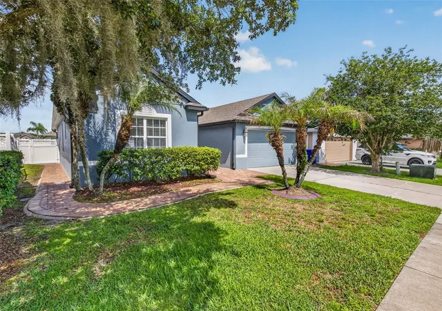Homes for sale in Kissimmee, FL | 2922 Willow Creek Ln, Kissimmee, FL 34741 | MLS# O6413859