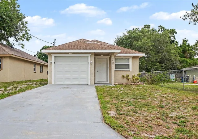 Homes for sale in Palmetto, FL | 2608 5th Ave E, Palmetto, FL 34221 | MLS# O6413861