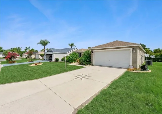 5th image of 1575 Hollyberry Pl, Lady Lake, FL 32162 | MLS# G5113335