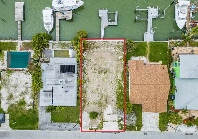 2nd image of 813 Bay Point Dr, Madeira Beach, FL 33708 | MLS# TB8515754