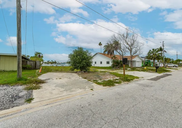Photo 4 of Land for sale at 813 Bay Point Dr, Madeira Beach, FL 33708 | MLS# TB8515754 | Listing updated on 2026-06-05