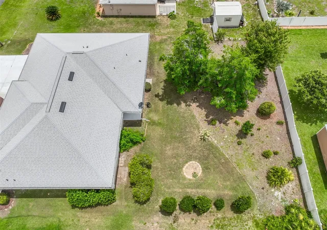 Photo 3 of Single family home for sale at 8 Eastgate Ln, Palm Coast, FL 32164 | MLS# FC319049 | Listing updated on 2026-08-27