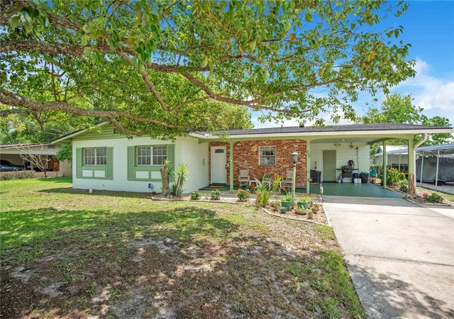 Photo 2 of Single family home for sale at 309 Vihlen Rd, Sanford, FL 32771 | MLS# O6413892 | Listing updated on 2026-10-08