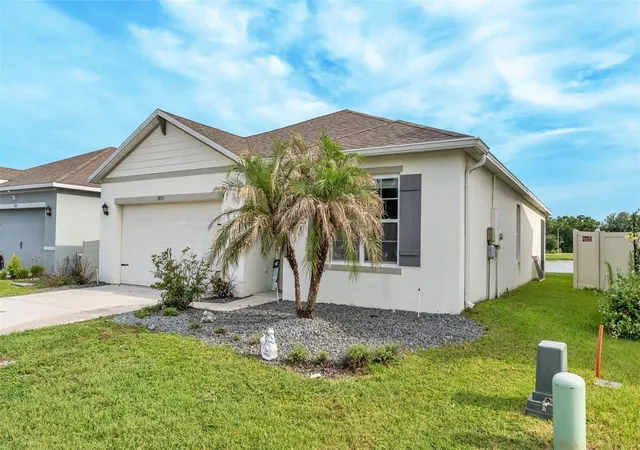 Homes for sale in Lakeland, FL | 5853 Arlington River Dr, Lakeland, FL 33811 | MLS# C7526953