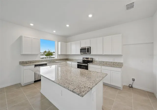 5th image of 4508 Outhaul Run, Palmetto, FL 34221 | MLS# R4911385