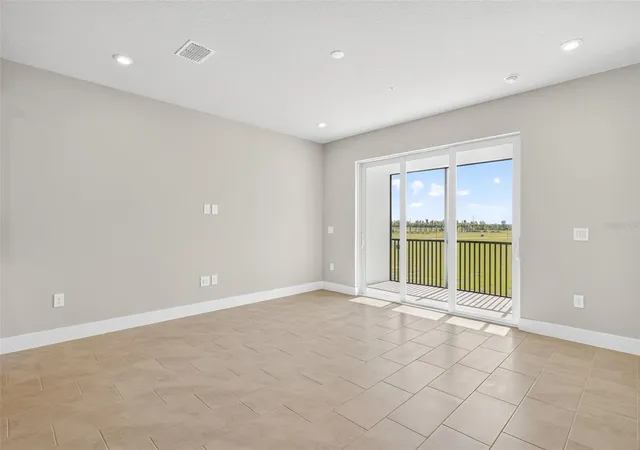 5th image of 17420 Moonflower Dr #202, Venice, FL 34293 | MLS# TB8515793