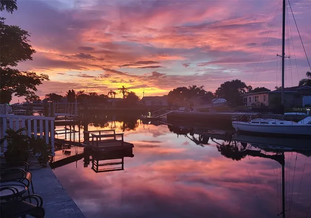 2nd image of 4865 Shell Stream Blvd, New Port Richey, FL 34652 | MLS# W7886417