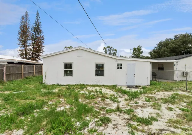 3rd image of 47 Princeton Ave, Frostproof, FL 33843 | MLS# L4962470