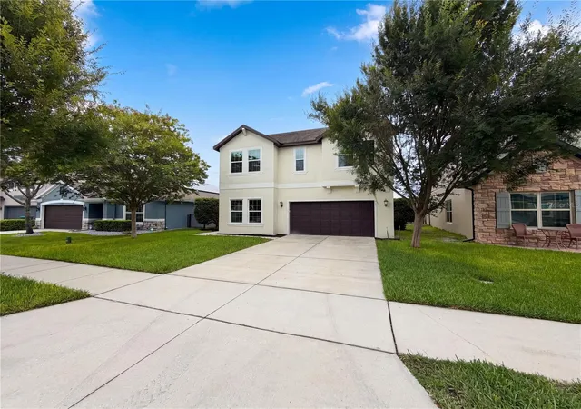 Homes for sale in Winter Springs, FL | 811 Maple Leaf Loop, Winter Springs, FL 32708 | MLS# O6413927